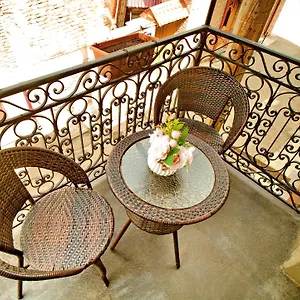 Мини-отель Old Gate, Тбилиси